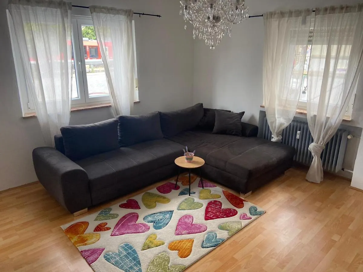 Ferienwohnung Susan-Nur 10 Fahrminuten Von Playmobil Zirndorf Apartment