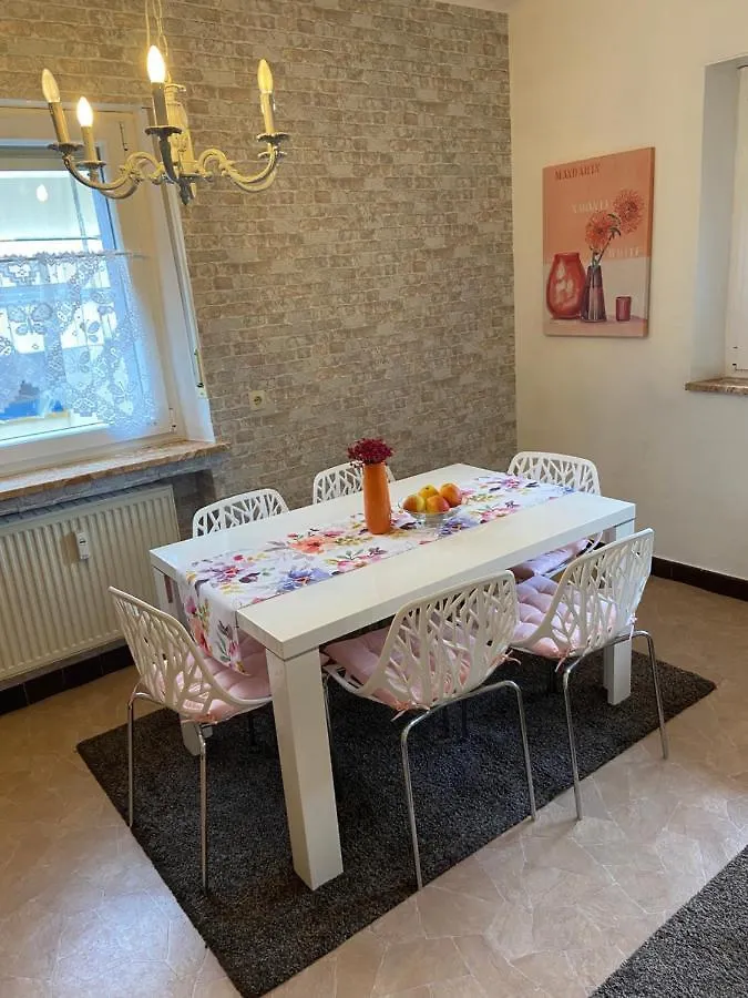 Apartment Ferienwohnung Susan-Nur 10 Fahrminuten Von Playmobil Zirndorf